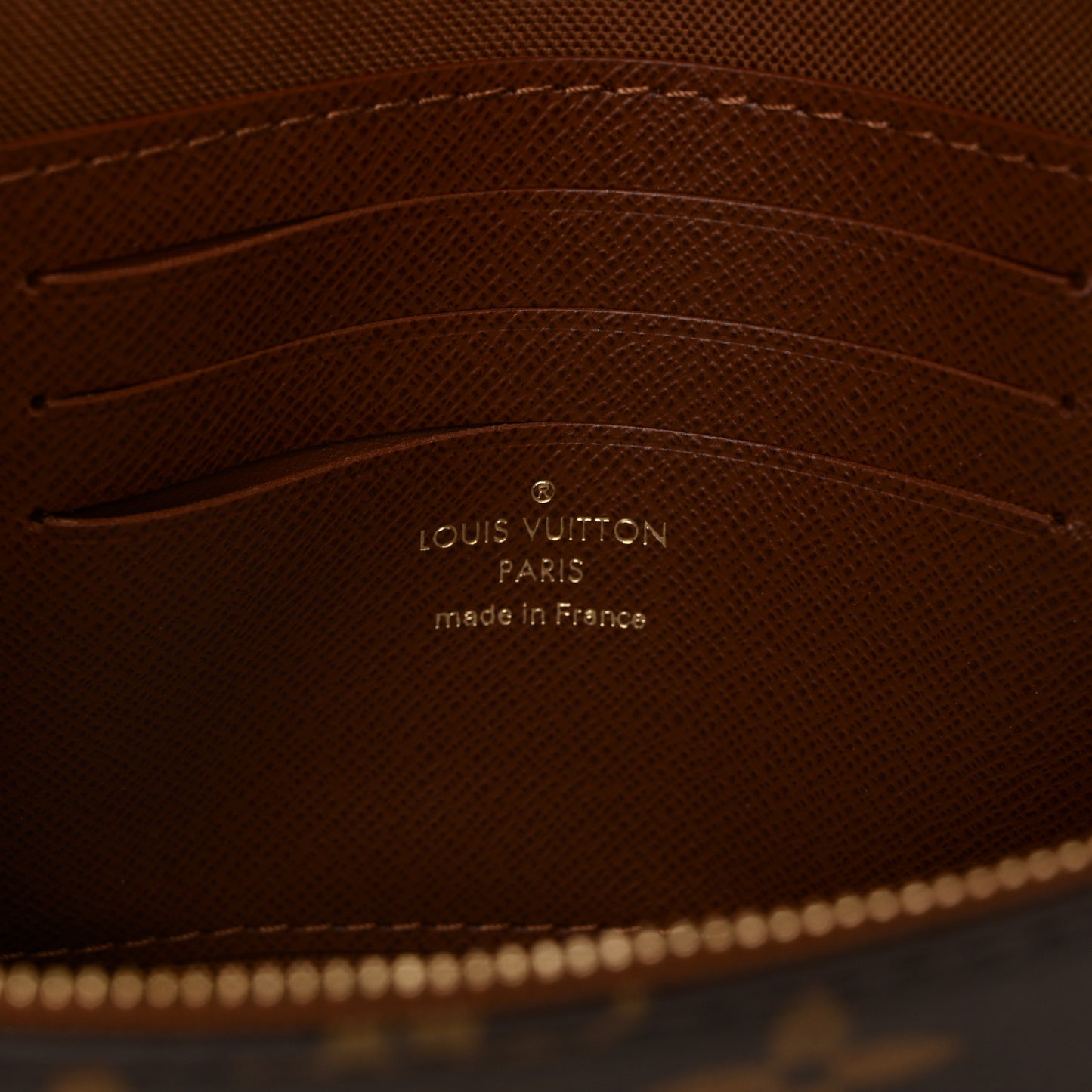 Monogram Ivy Wallet On Chain