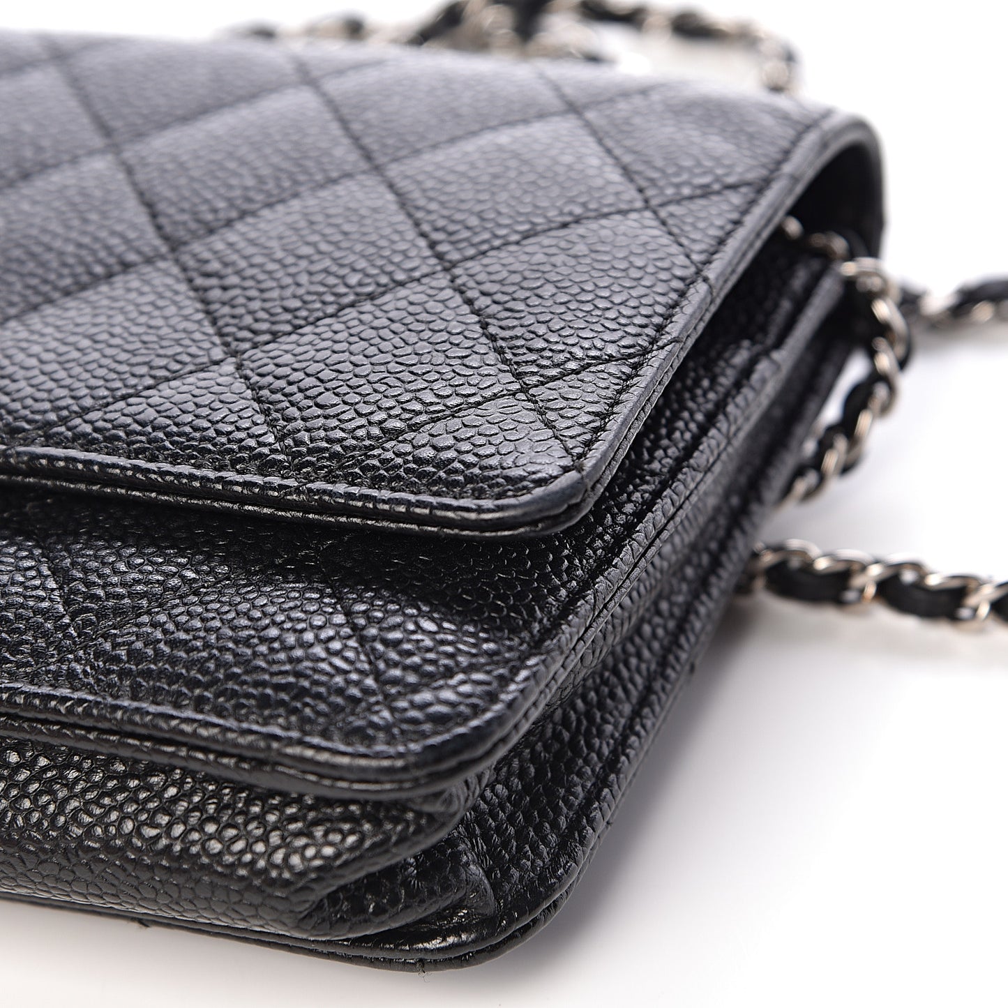 Caviar Quilted Wallet On Chain WOC Black