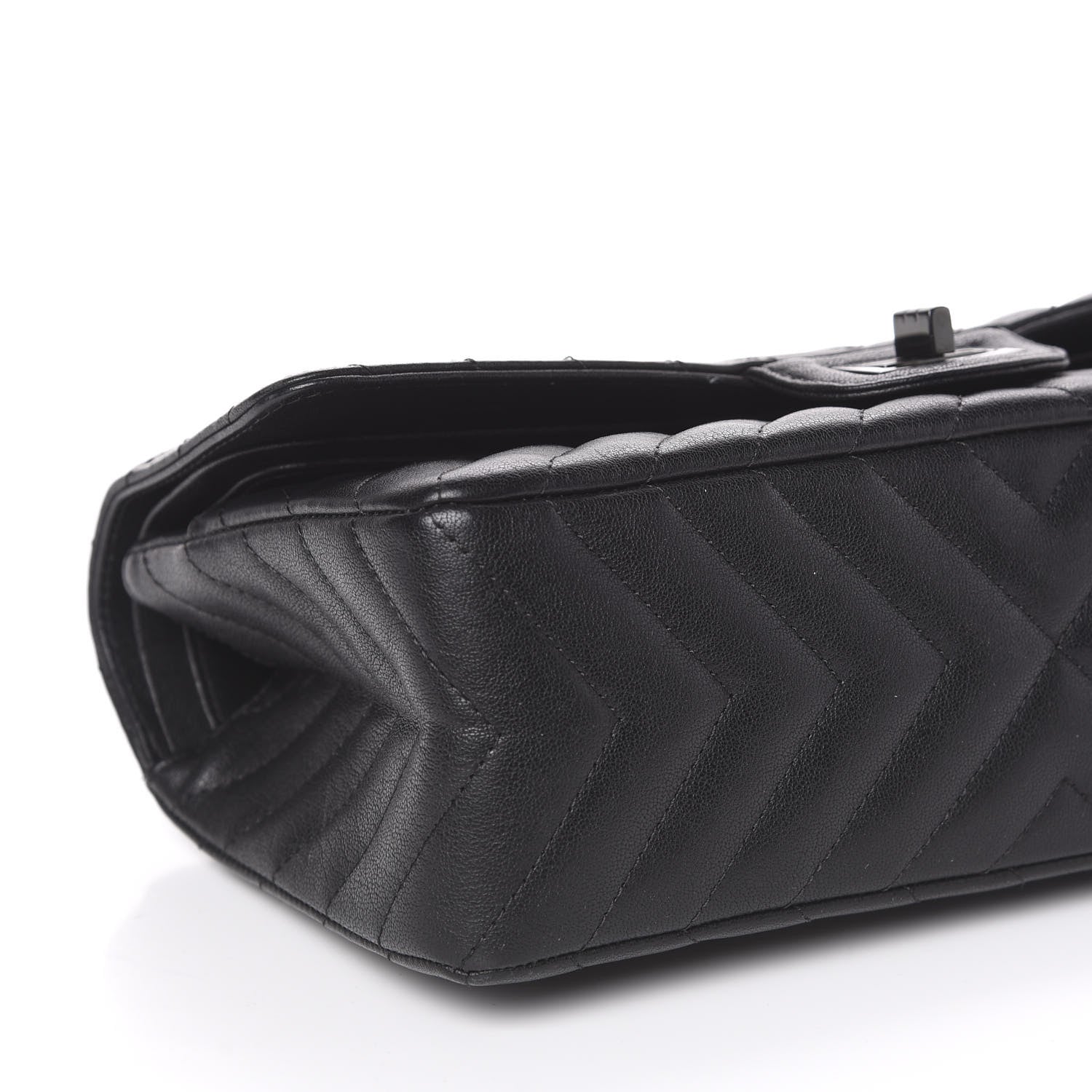Chanel Sheepskin Chevron Quilted 2.55 Reissue 225 Double Flap So Black 7 of 11