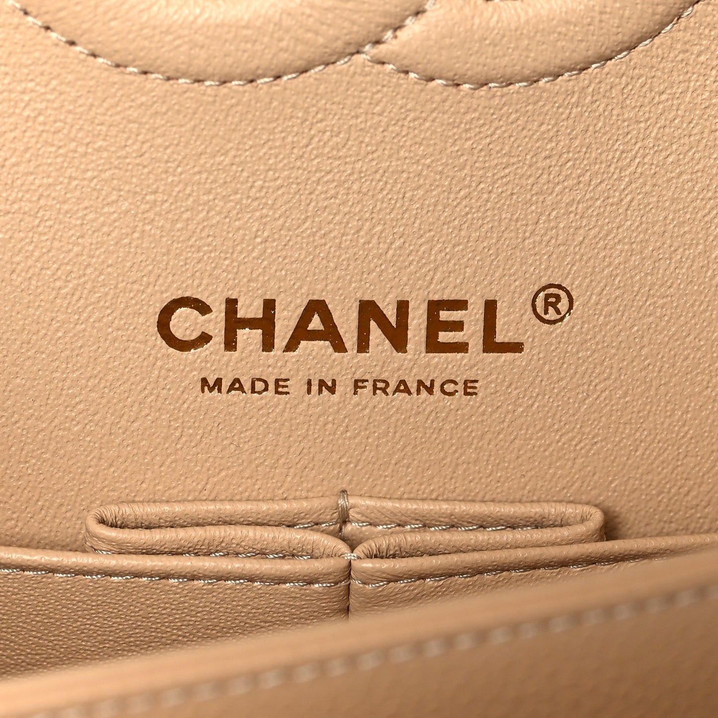 Caviar Quilted Medium Double Flap Beige Clair