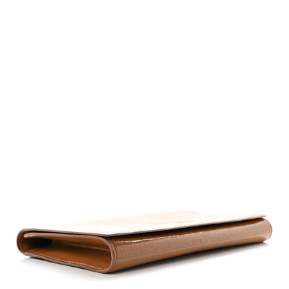 Saint Laurent Textured Patent Calfskin Monogram Large Belle De Jour Clutch Beige 4 of 7