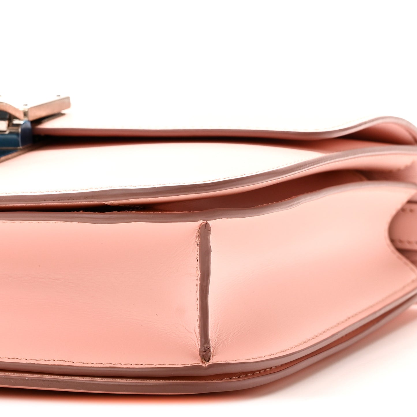Box Calfskin Medium Classic Box Flap Bag Pink