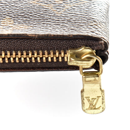 Louis Vuitton Monogram Key Pouch 7 of 9