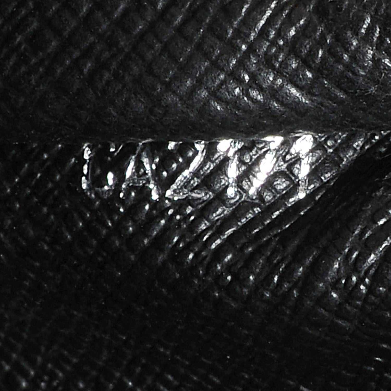 Louis Vuitton Epi Sarah Wallet Black 7 of 7