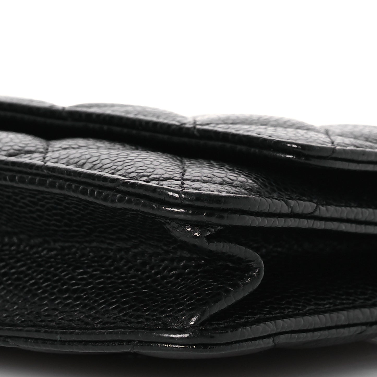 Caviar Quilted Wallet on Chain WOC Black
