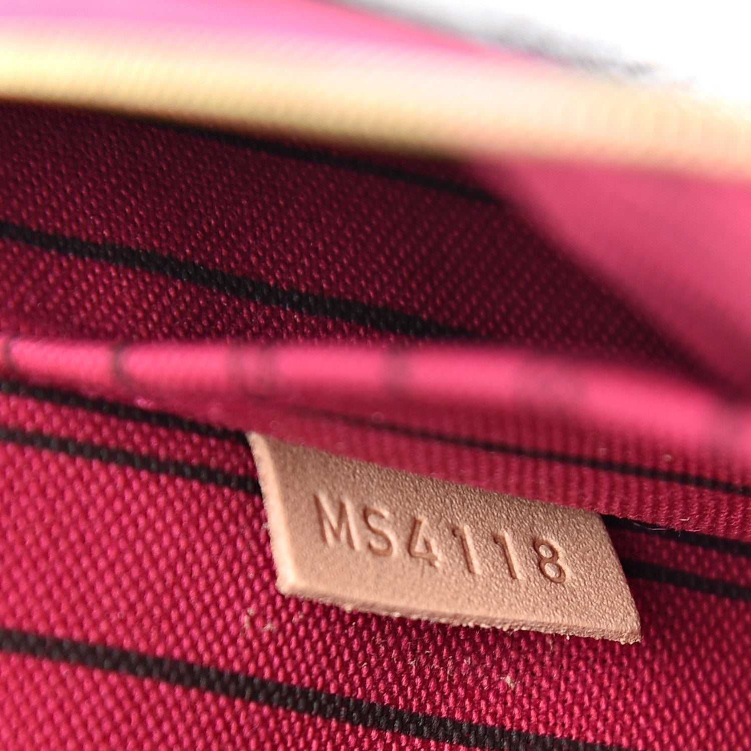 Louis Vuitton Monogram Neverfull MM GM Pochette Pivoine 6 of 6
