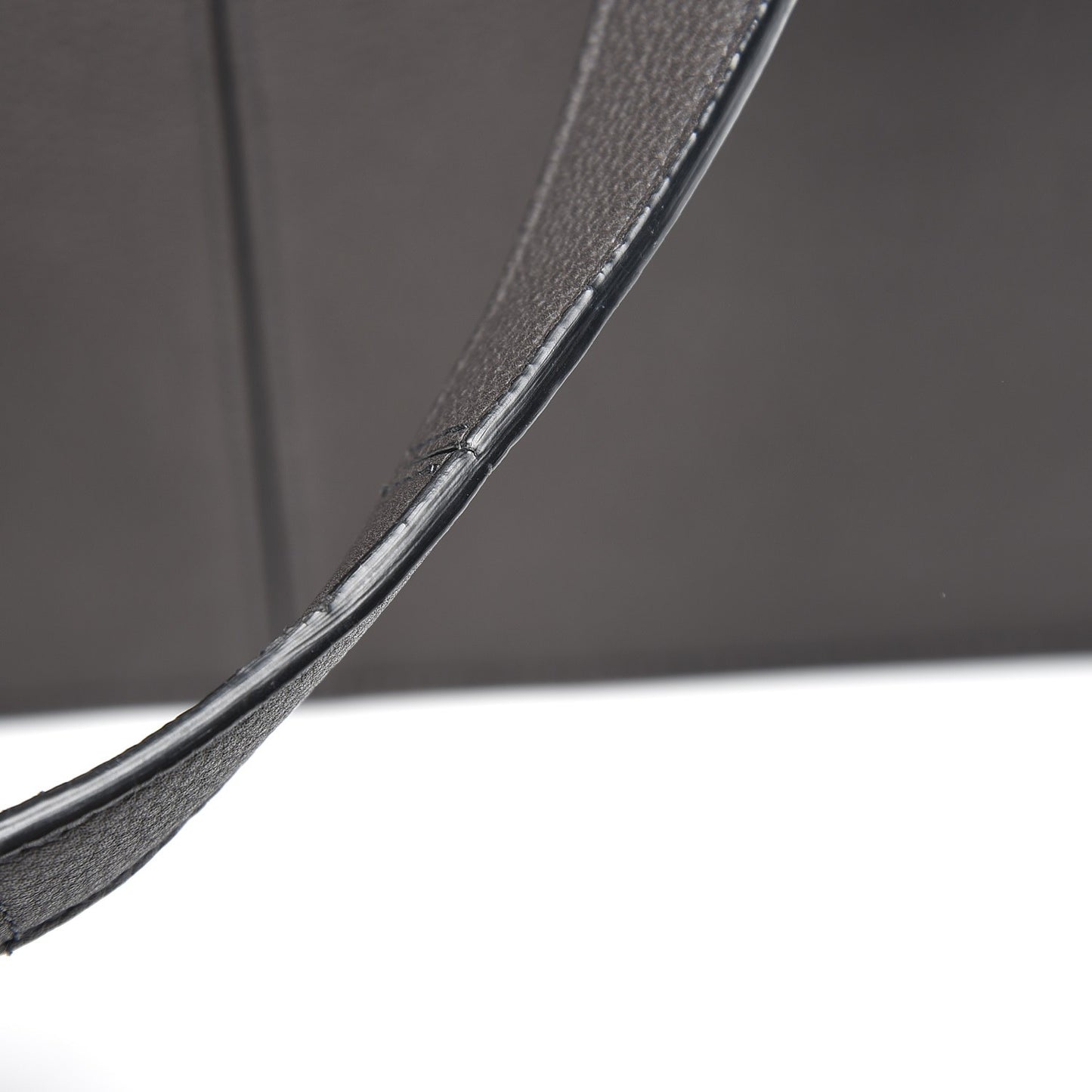 Baby Grained Calfskin Small Tri-Fold Bag Anthracite