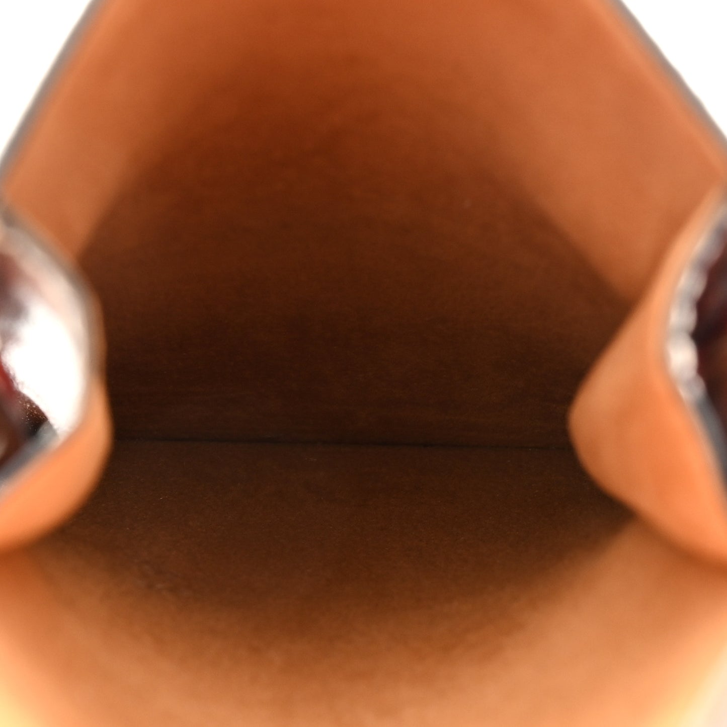 Smooth Calfskin Sunglasses Pouch Tan