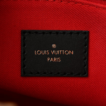 Louis Vuitton Reverse Monogram Giant Onthego PM 6 of 10