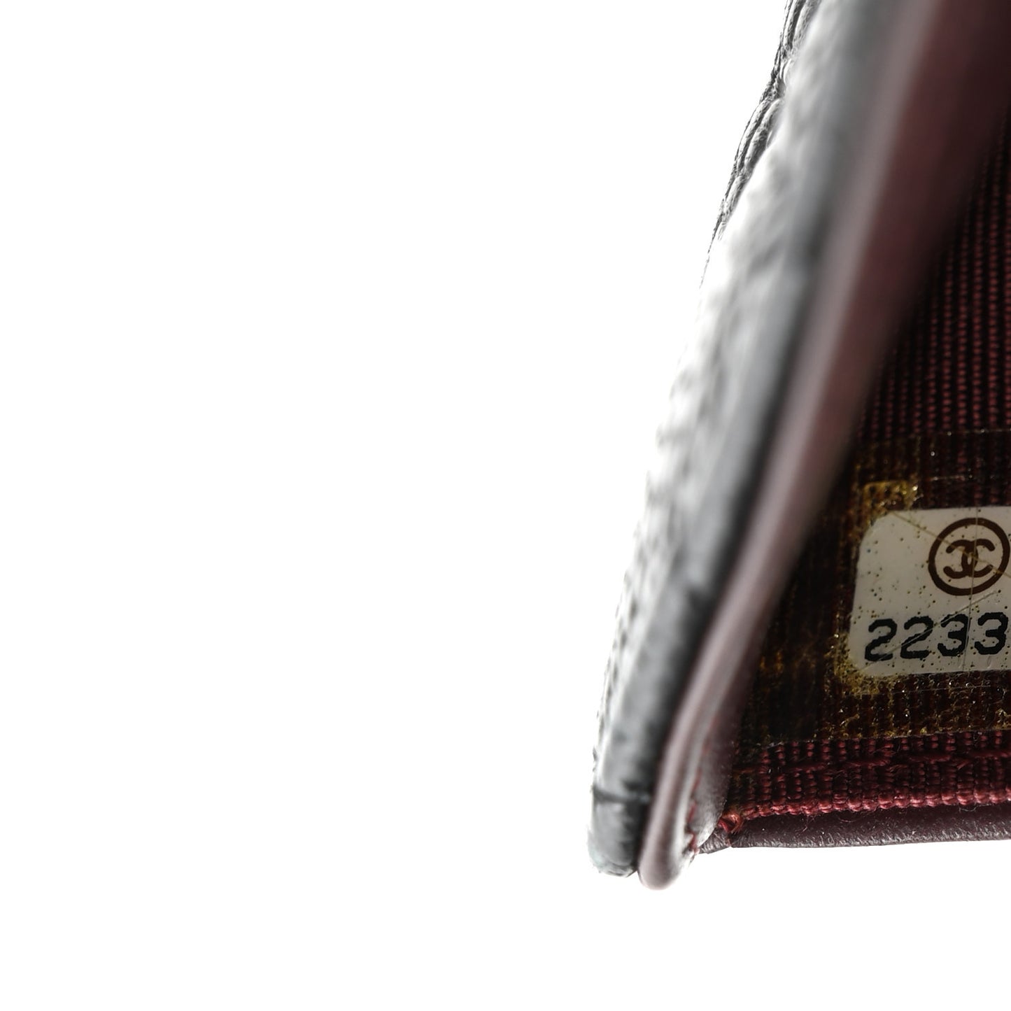 Caviar Quilted Zipped Pocket Wallet Black