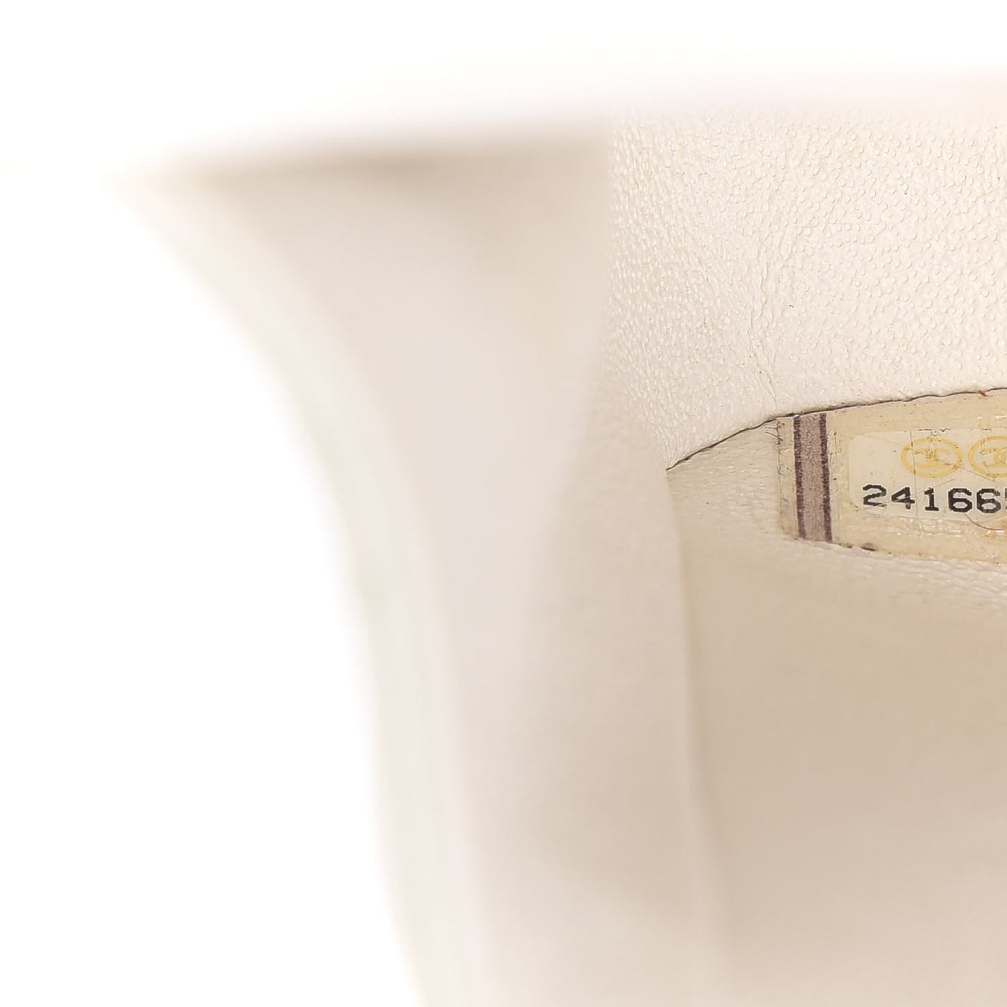 Crumpled Calfskin Quilted Medium Double Flap White