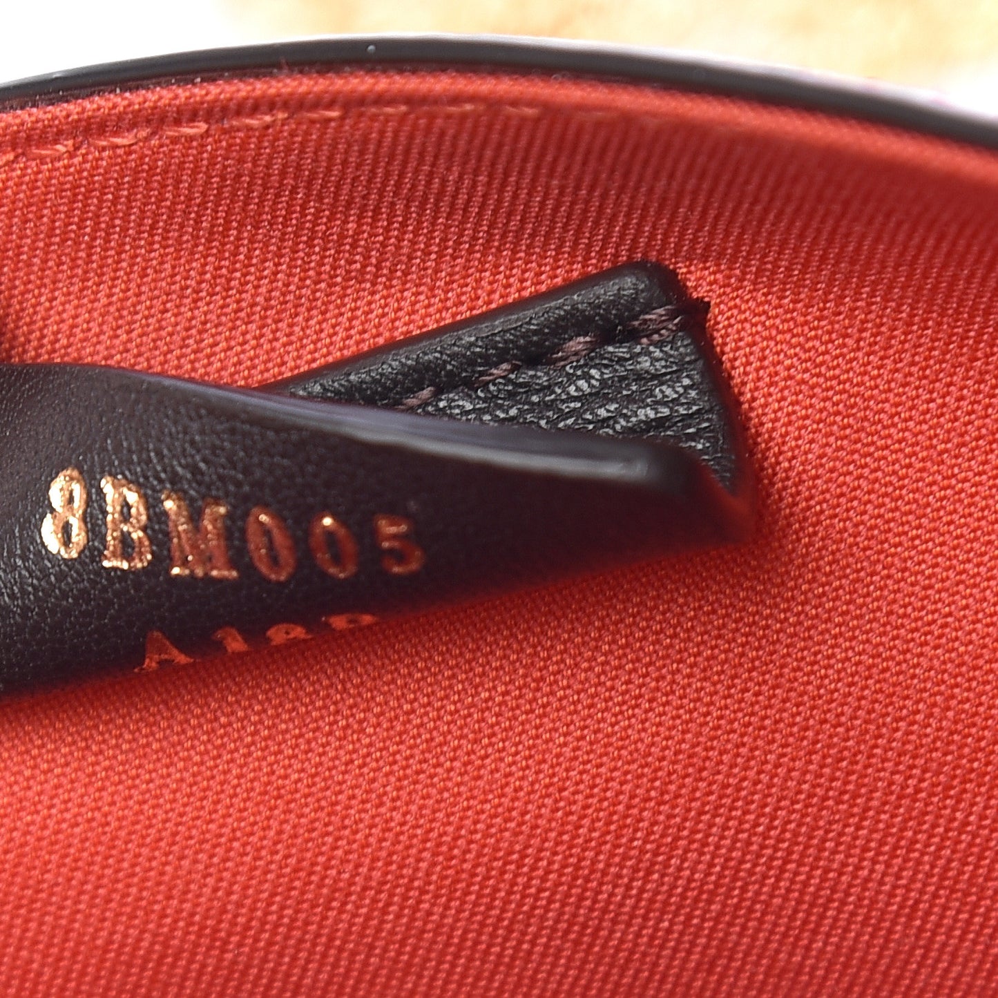 Vitello Cruise F is Fendi Envelope Belt Bag Fragola