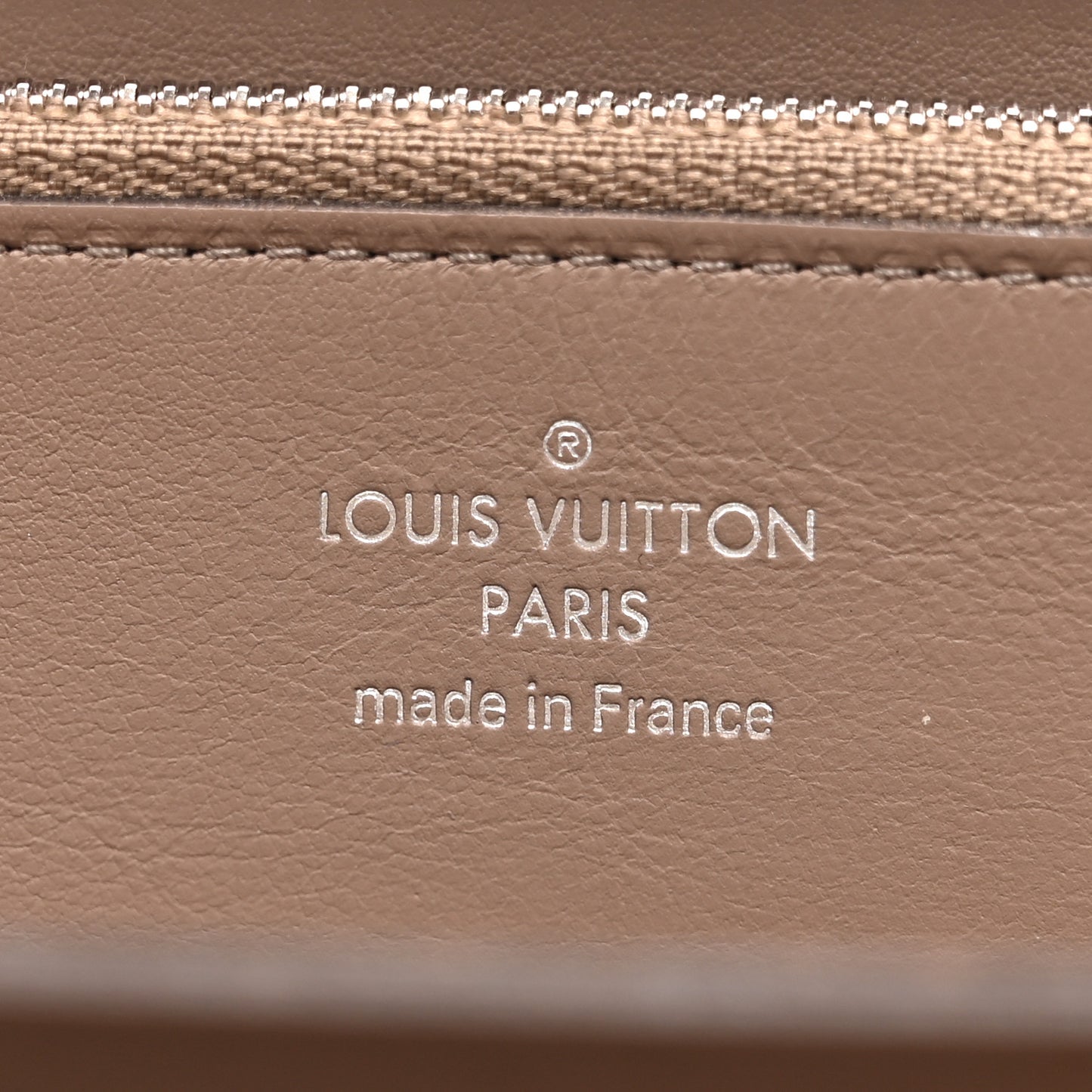 Veau Cachemire Comete Wallet Magnolia