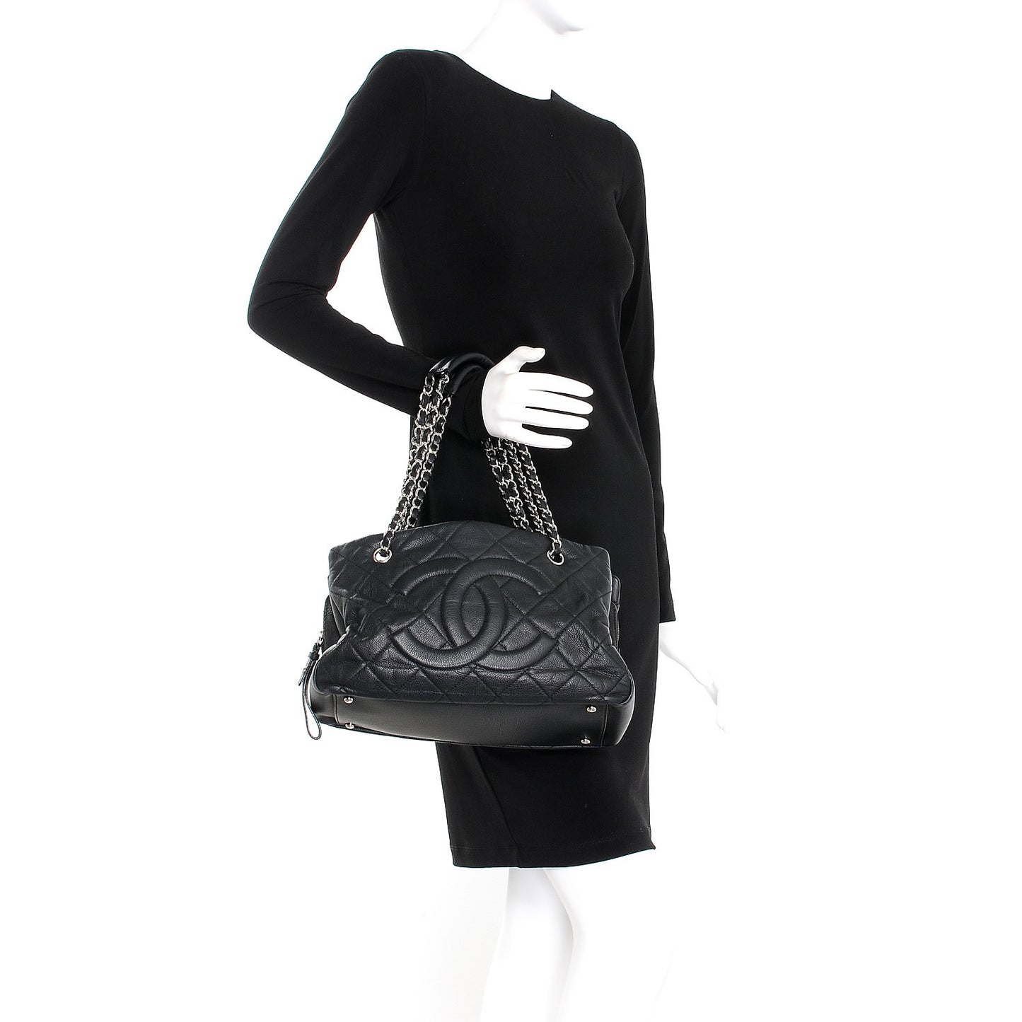Caviar CC Timeless Tote Black
