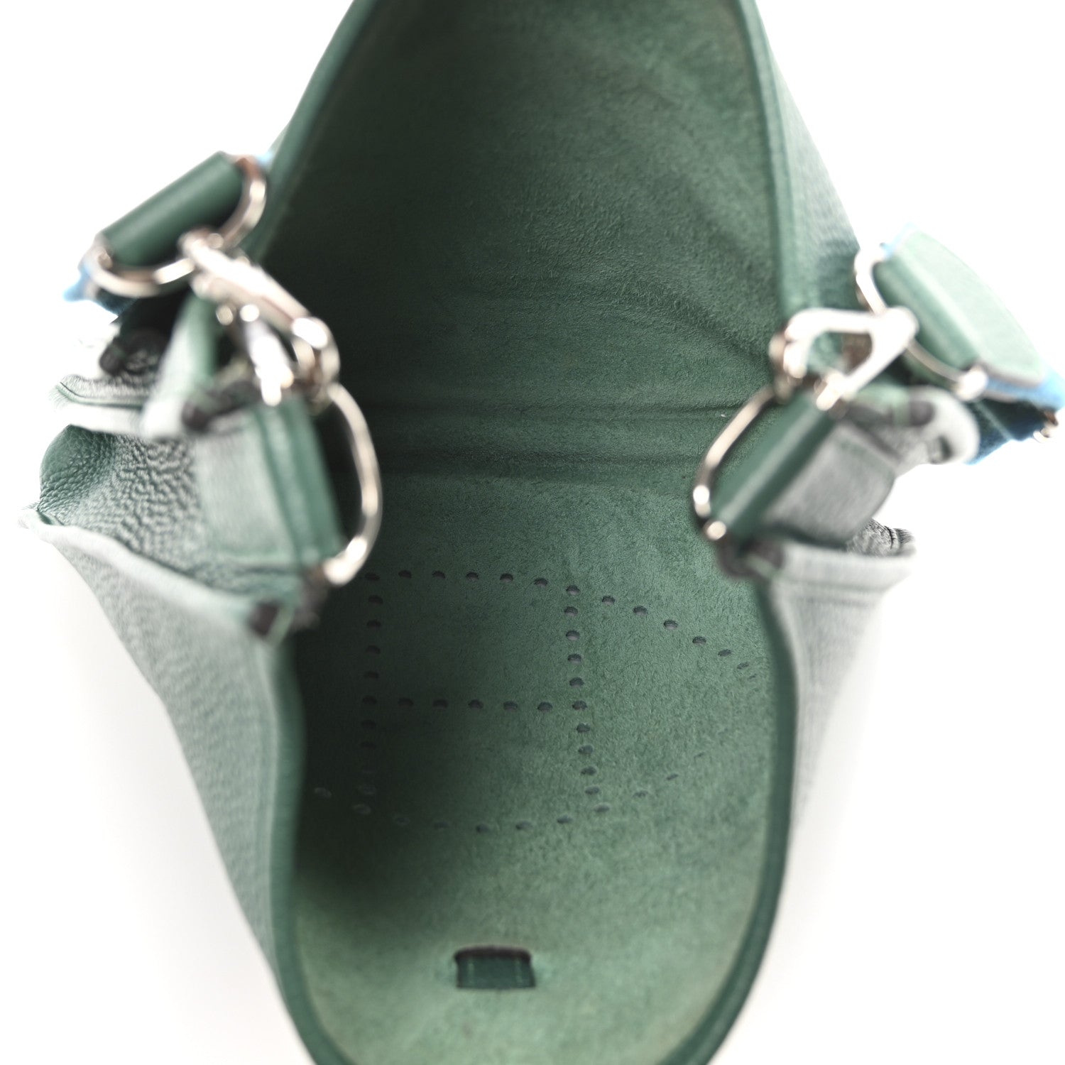 Hermes Taurillon Clemence Amazone Evelyne III PM Malachite Bleu Izmir 5 of 9