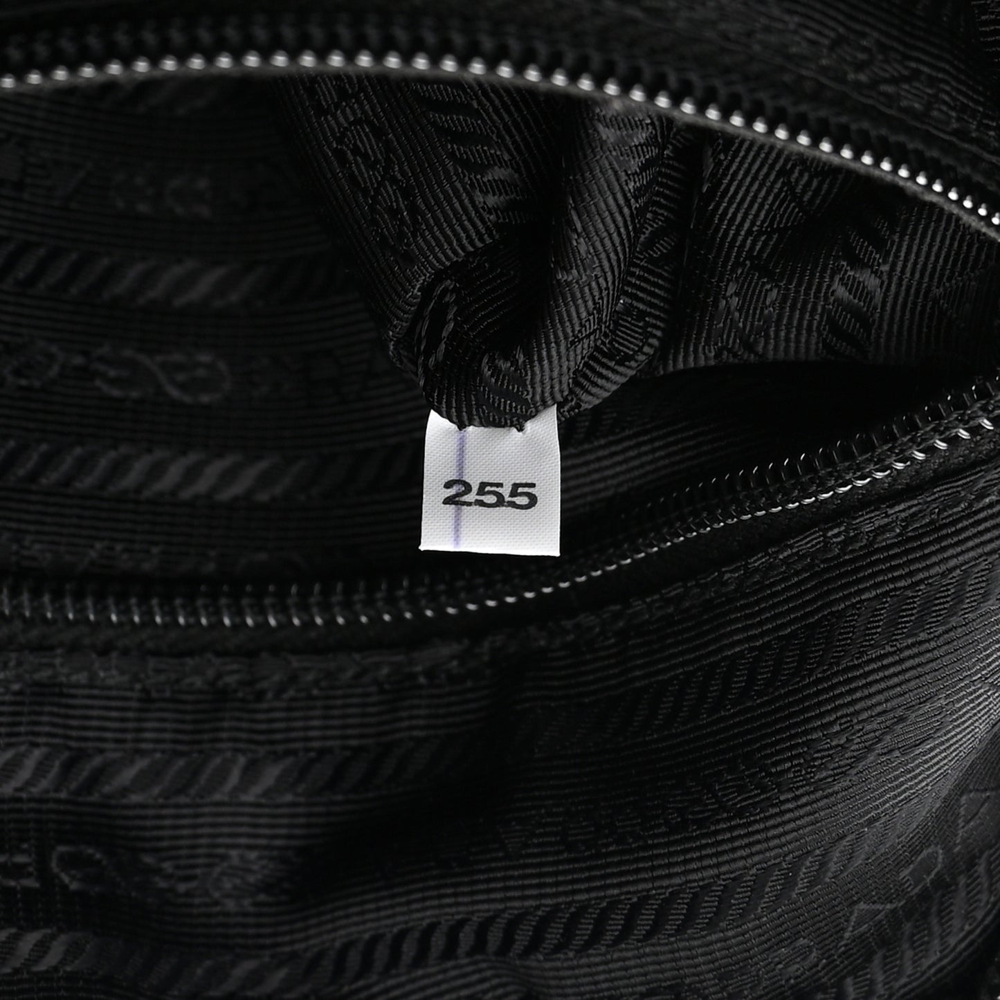 Tessuto Nylon Studded New Vela Shoulder Bag Black Fuoco