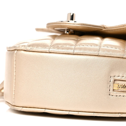 Chanel Metallic Lambskin Quilted CC In Love Heart Bag Gold 9 of 10