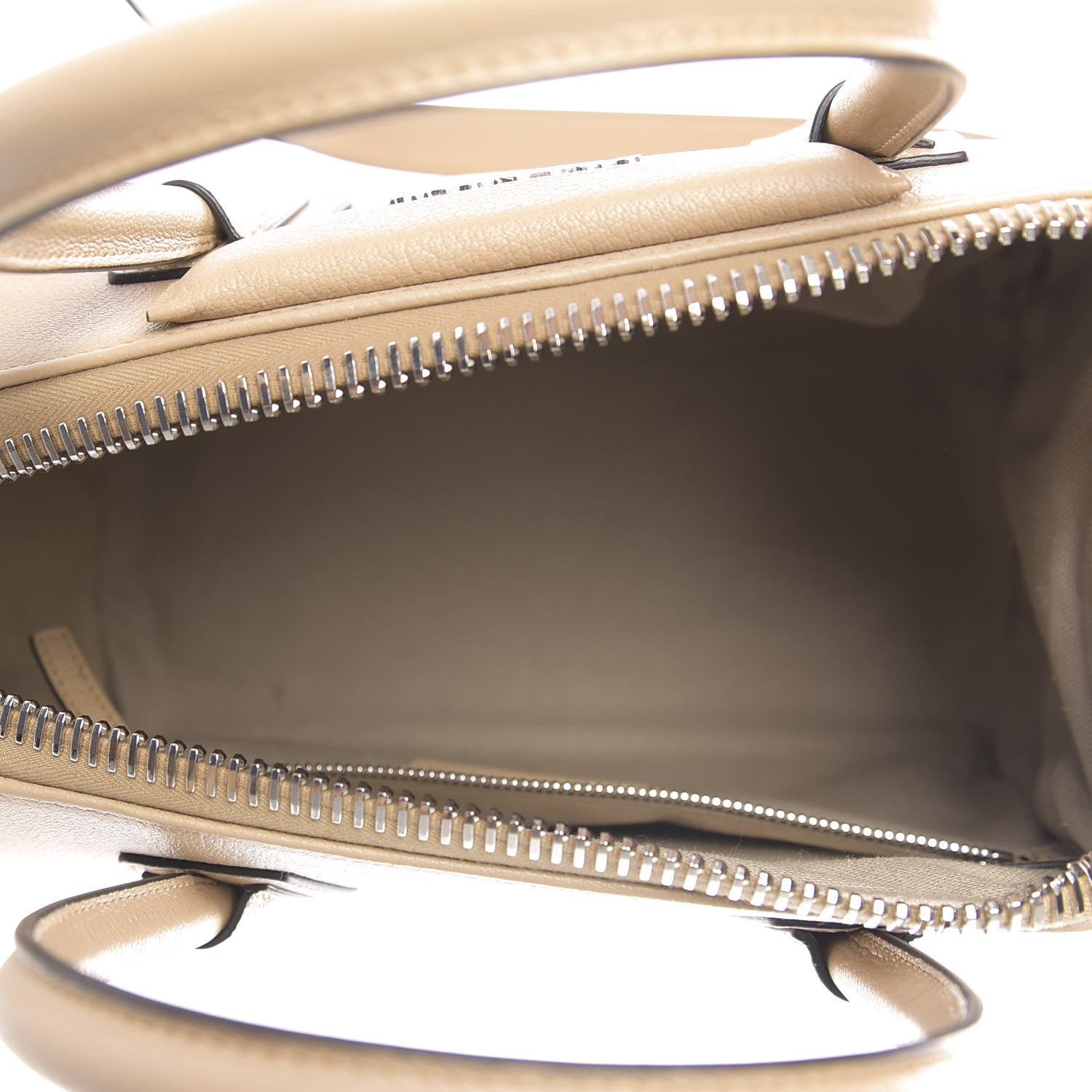 Givenchy Sugar Goatskin Small Antigona Light Beige 6 of 10