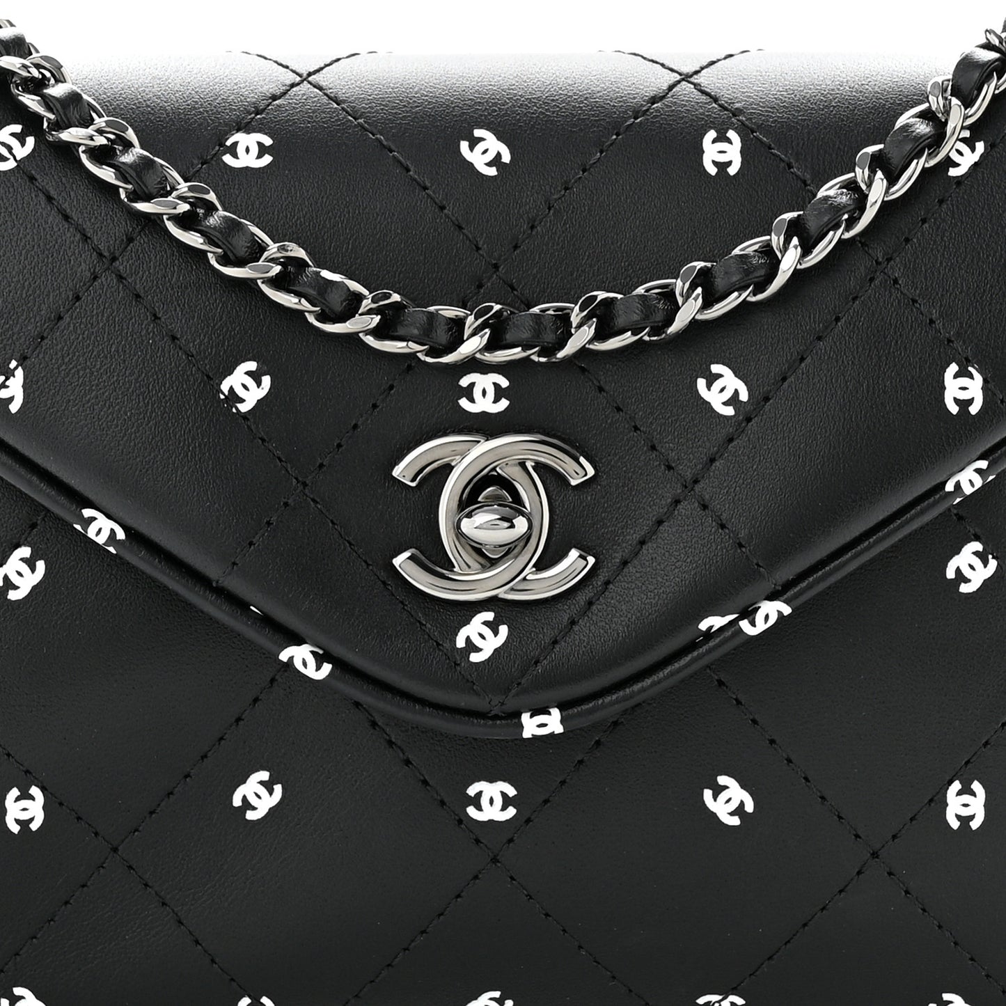 Printed Lambskin Logo CC Envelope Clutch With Chain Black White