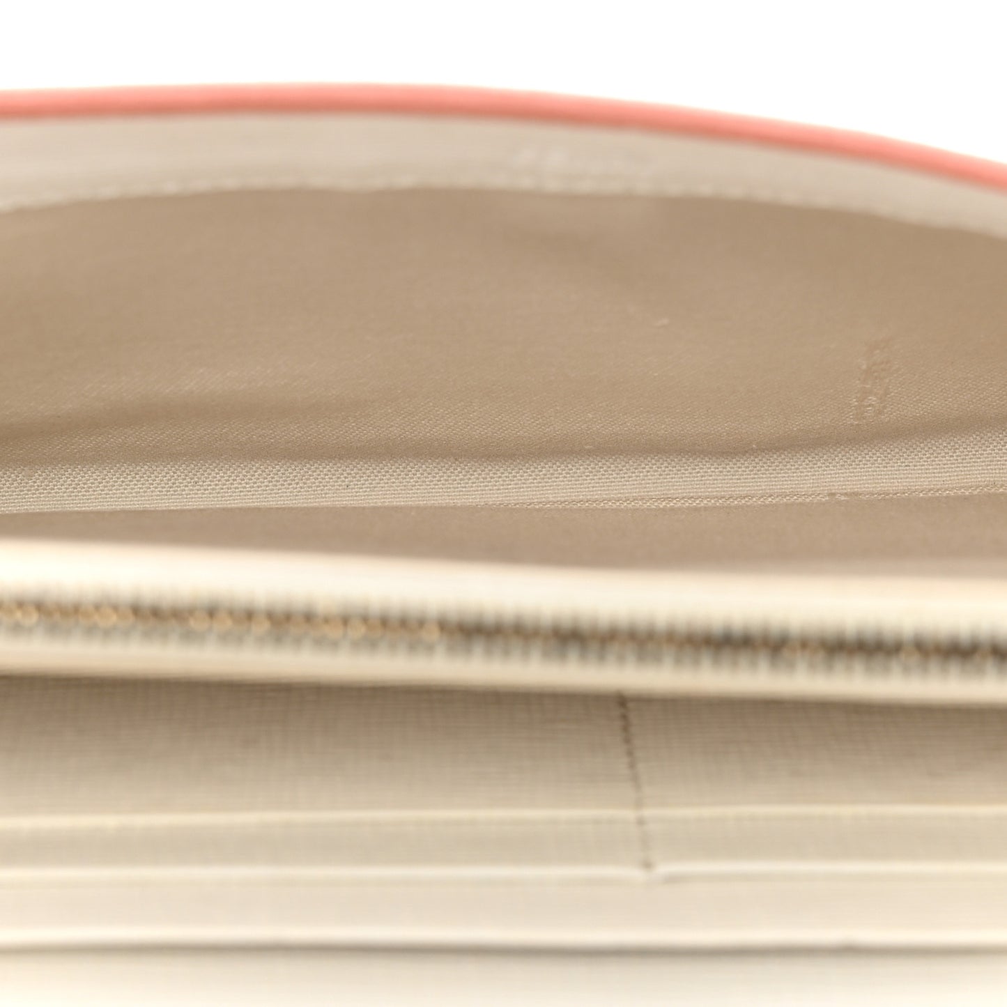 Vitello Elite Bi-Color Simply Continental Wallet Pesca White Plaster