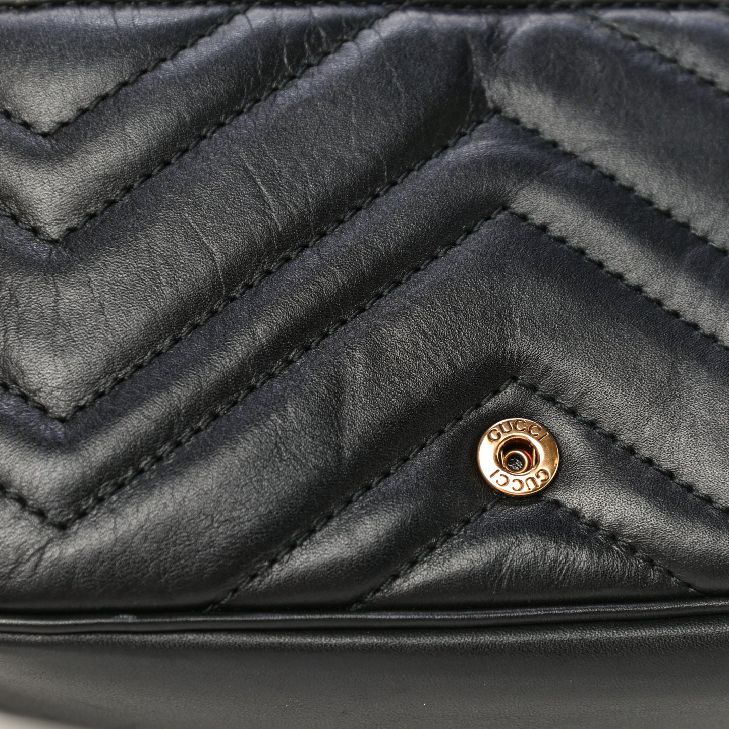Calfskin Matelasse Super Mini GG Marmont Shoulder Bag Black
