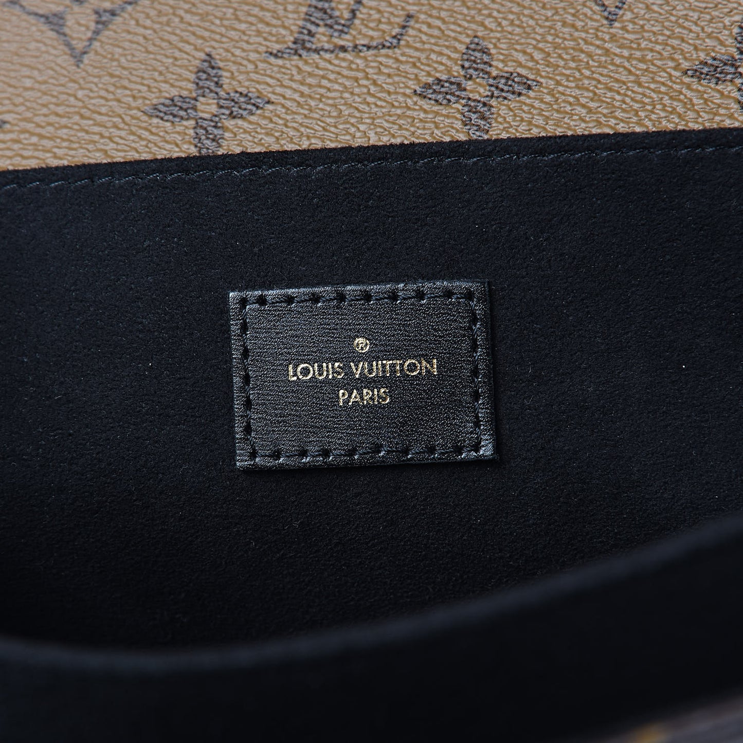 Reverse Monogram Pochette Metis