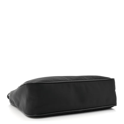 Prada Nylon Re-Edition 2005 Shoulder Bag Black 4 of 10