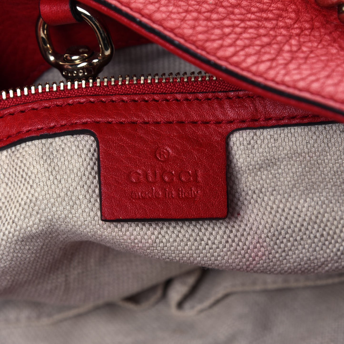 Pebbled Calfskin Medium Soho Chain Shoulder Bag Tabasco Red