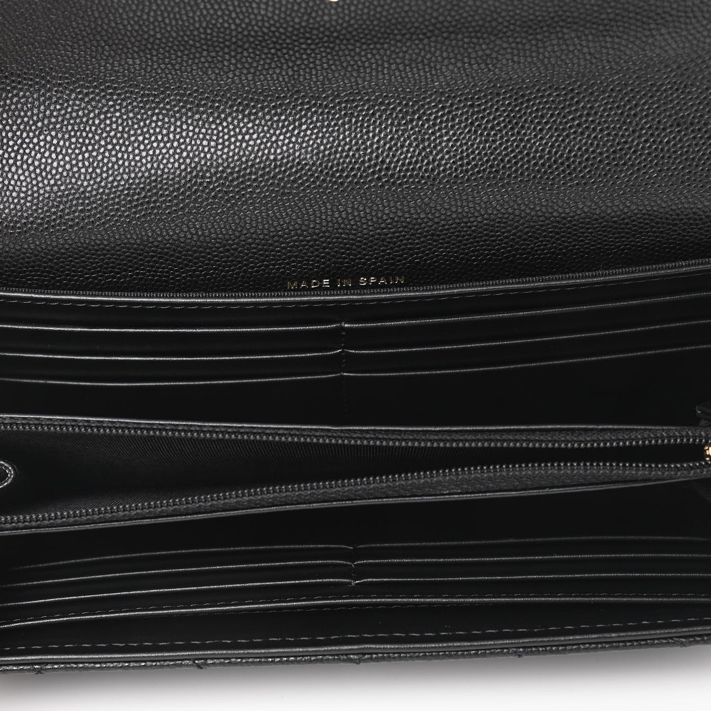 Caviar Quilted Large Boy Gusset Flap Wallet Black
