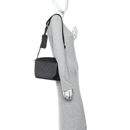 Louis Vuitton Reverse Monogram Eclipse Trio Messenger 2 of 9