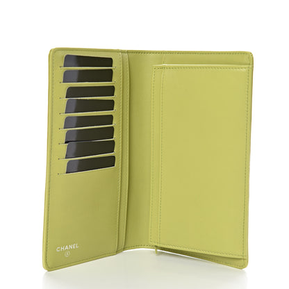 Chanel Patent Camellia Embossed Yen Wallet Green 5 of 9