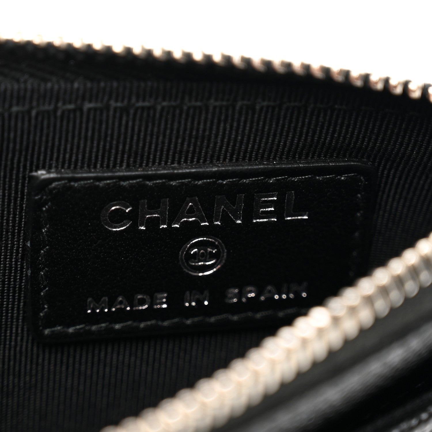 Chanel Iridescent Caviar Quilted CC Zip Card Holder Black 6 of 8