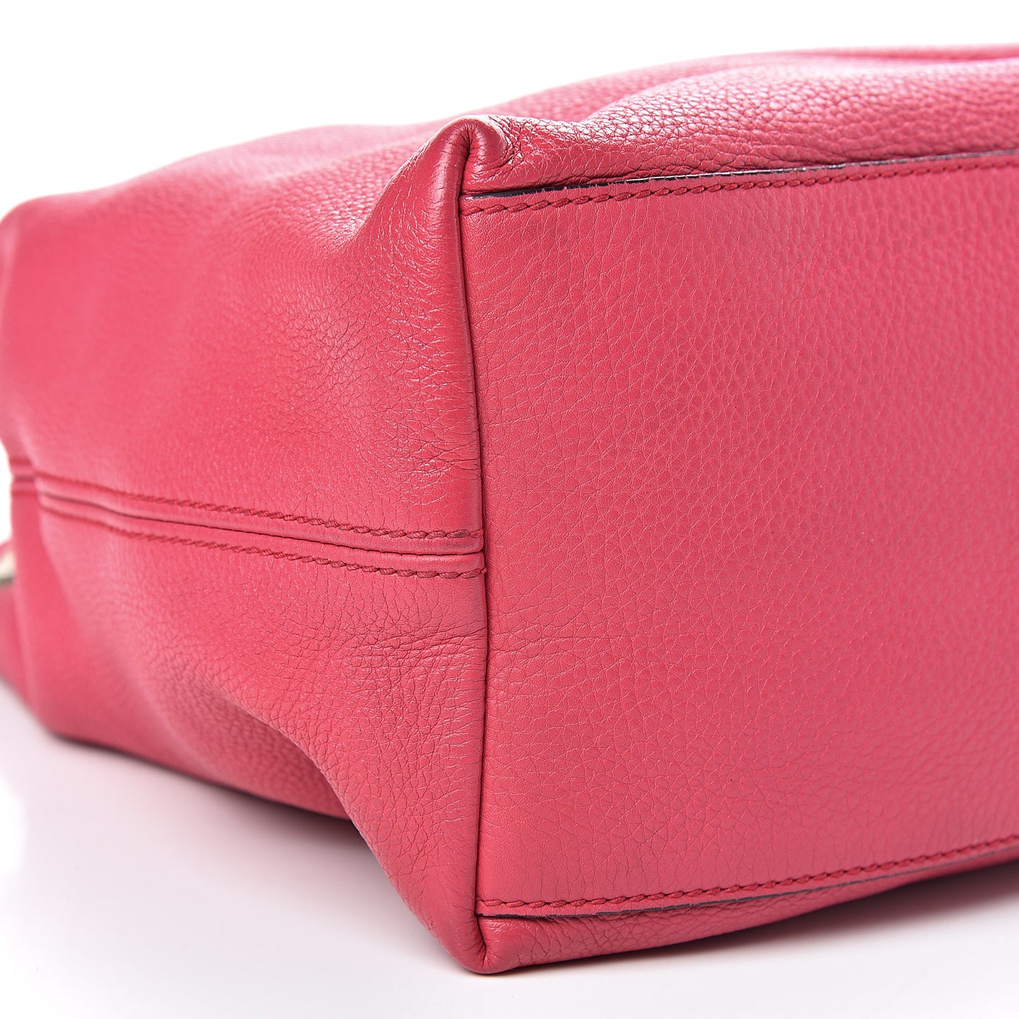 Pebbled Calfskin Medium Soho Chain Shoulder Bag Pink