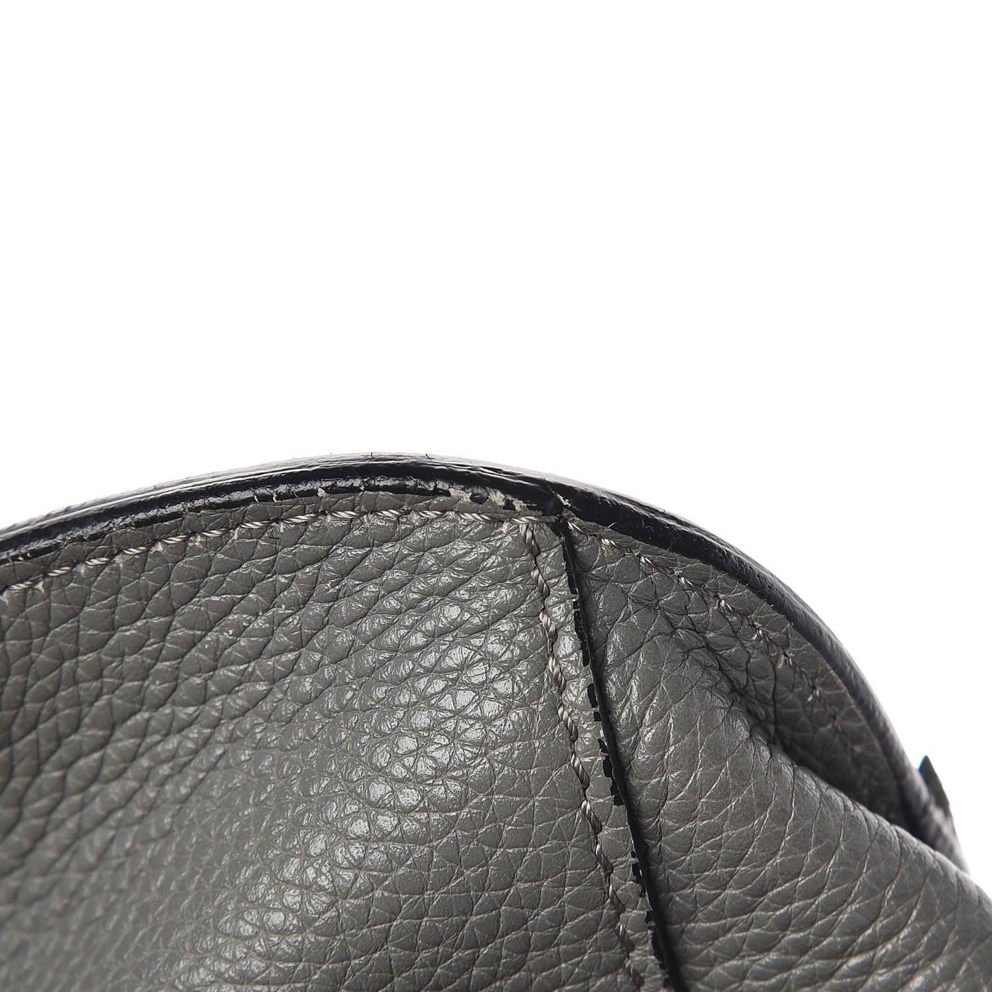 Pebbled Calfskin Large Skull Padlock Zip Around Tote Dark Grey