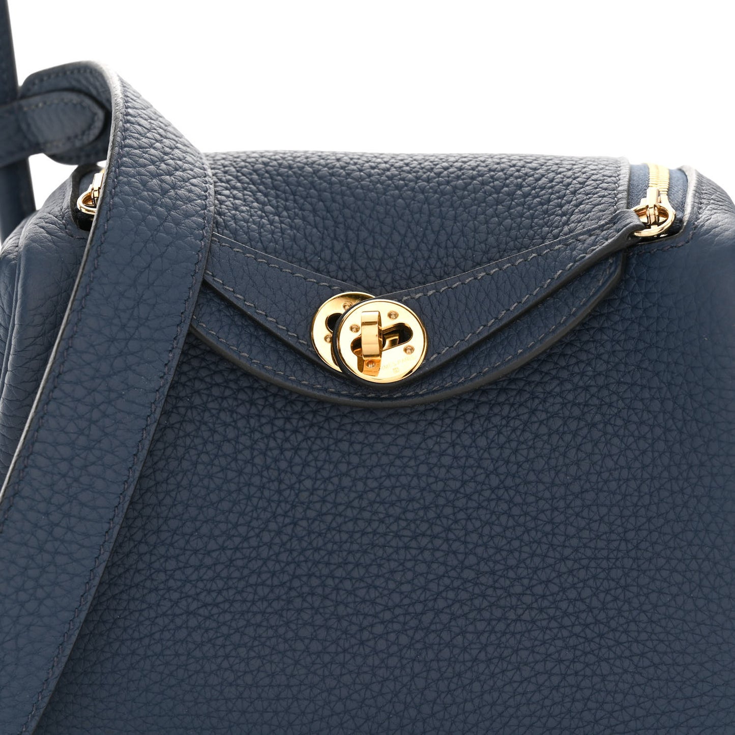 Taurillon Clemence Mini Lindy 20 Bleu Saphir