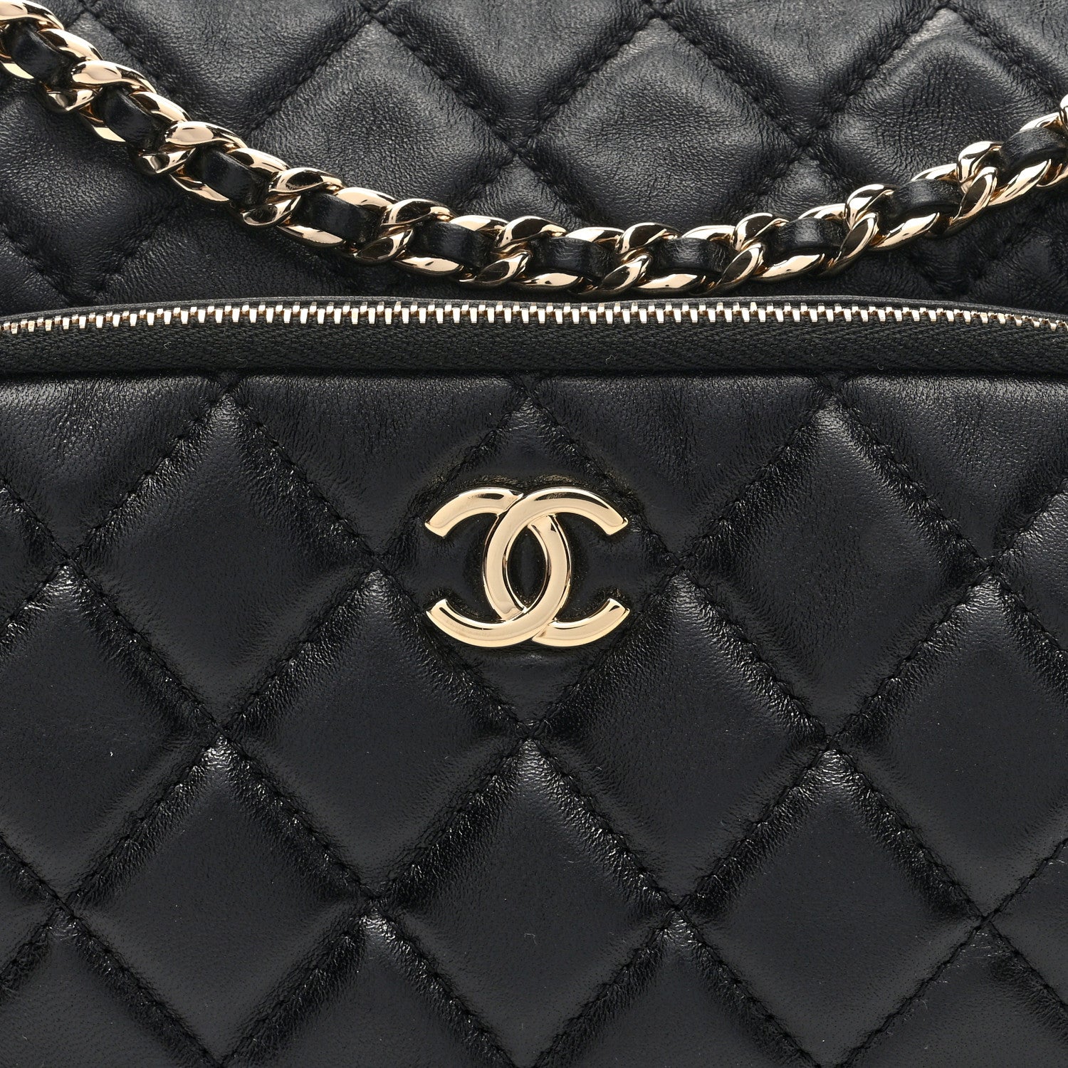 Chanel Shiny Crumpled Lambskin Quilted Medium Preppy Pocket Camera Case Black 8 of 10