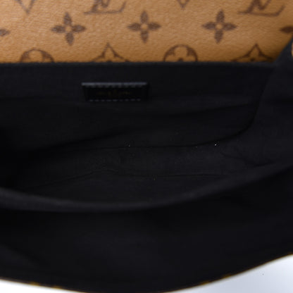 Louis Vuitton Reverse Monogram Pochette Metis 5 of 9