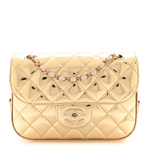 CHANEL スクエア型 ミラー コンパクト 金 ゴールド Chanel Mirror Calfskin Metallic Calfskin Quilted Hollywood