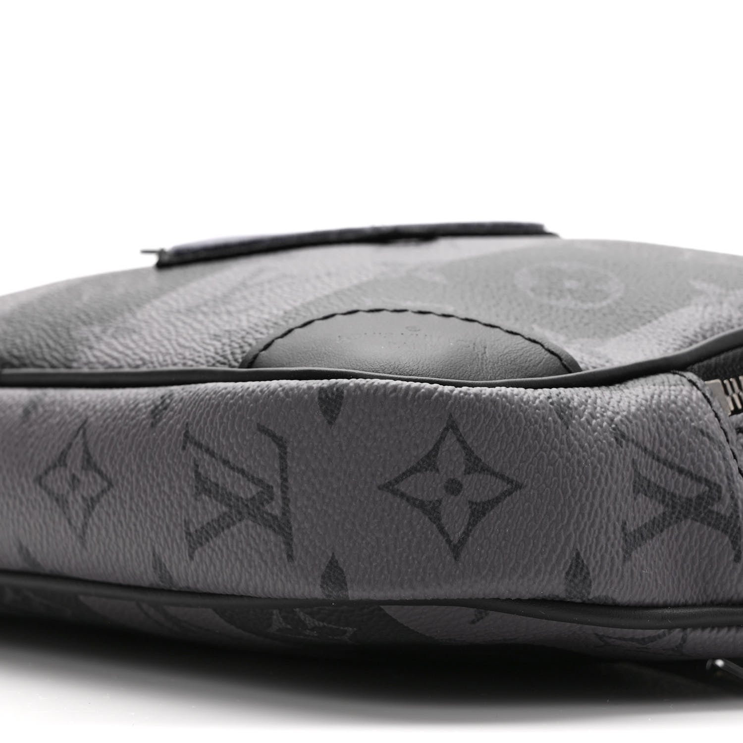 Louis Vuitton X NIGO Monogram Eclipse Stripes LV Heart Modular Sling Bag 8 of 9
