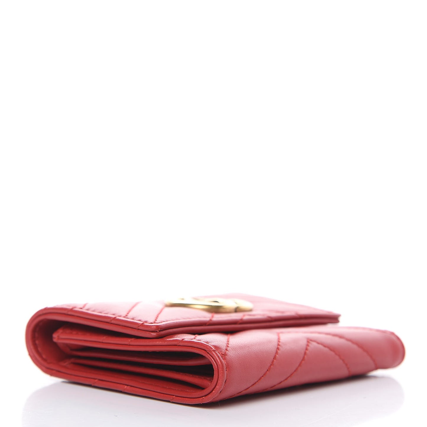 Calfskin Matelasse GG Marmont Wallet Hibiscus Red