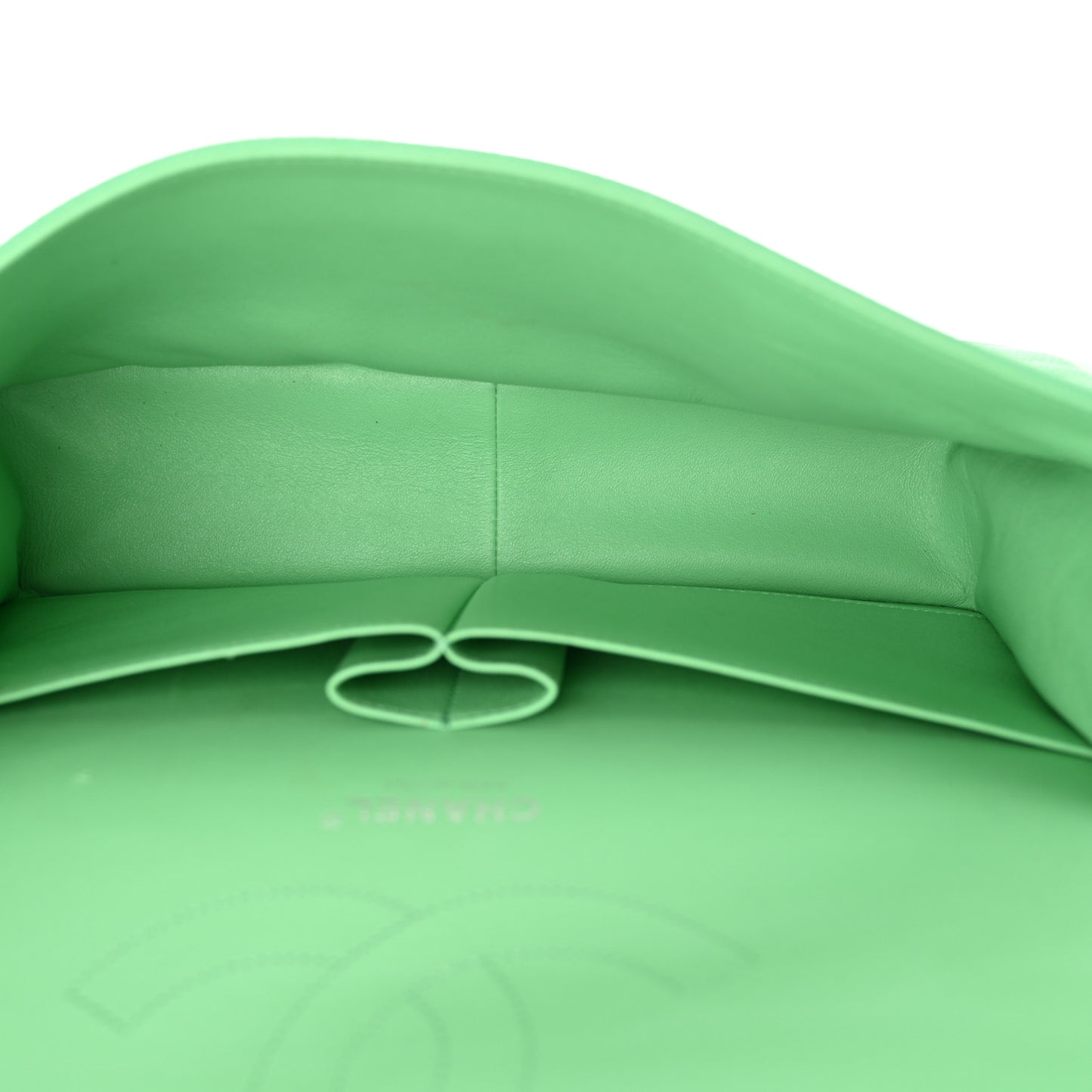 Caviar Chevron Quilted Jumbo Double Flap Green