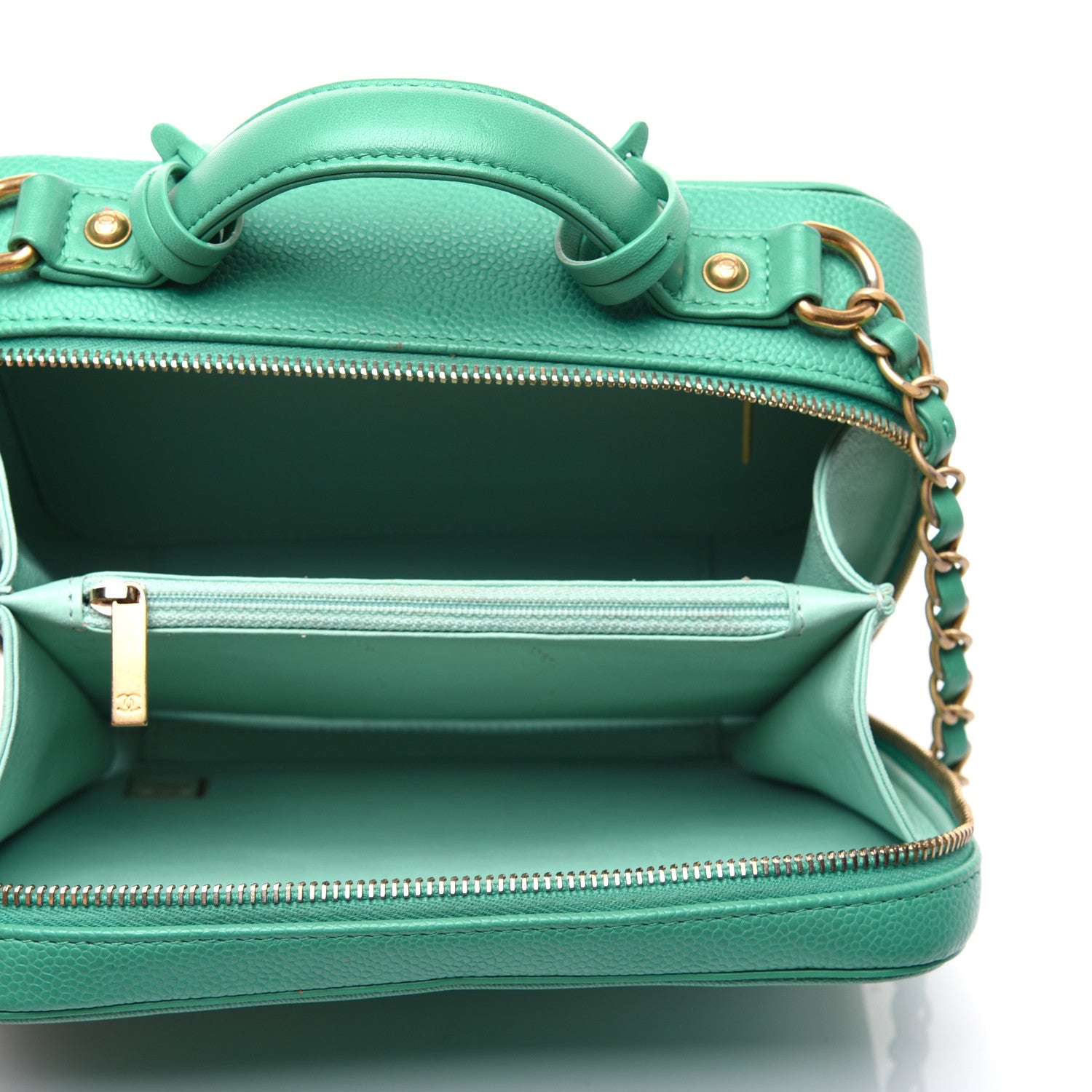 Chanel Caviar Quilted Medium CC Filigree Vanity Case Green 6 of 22