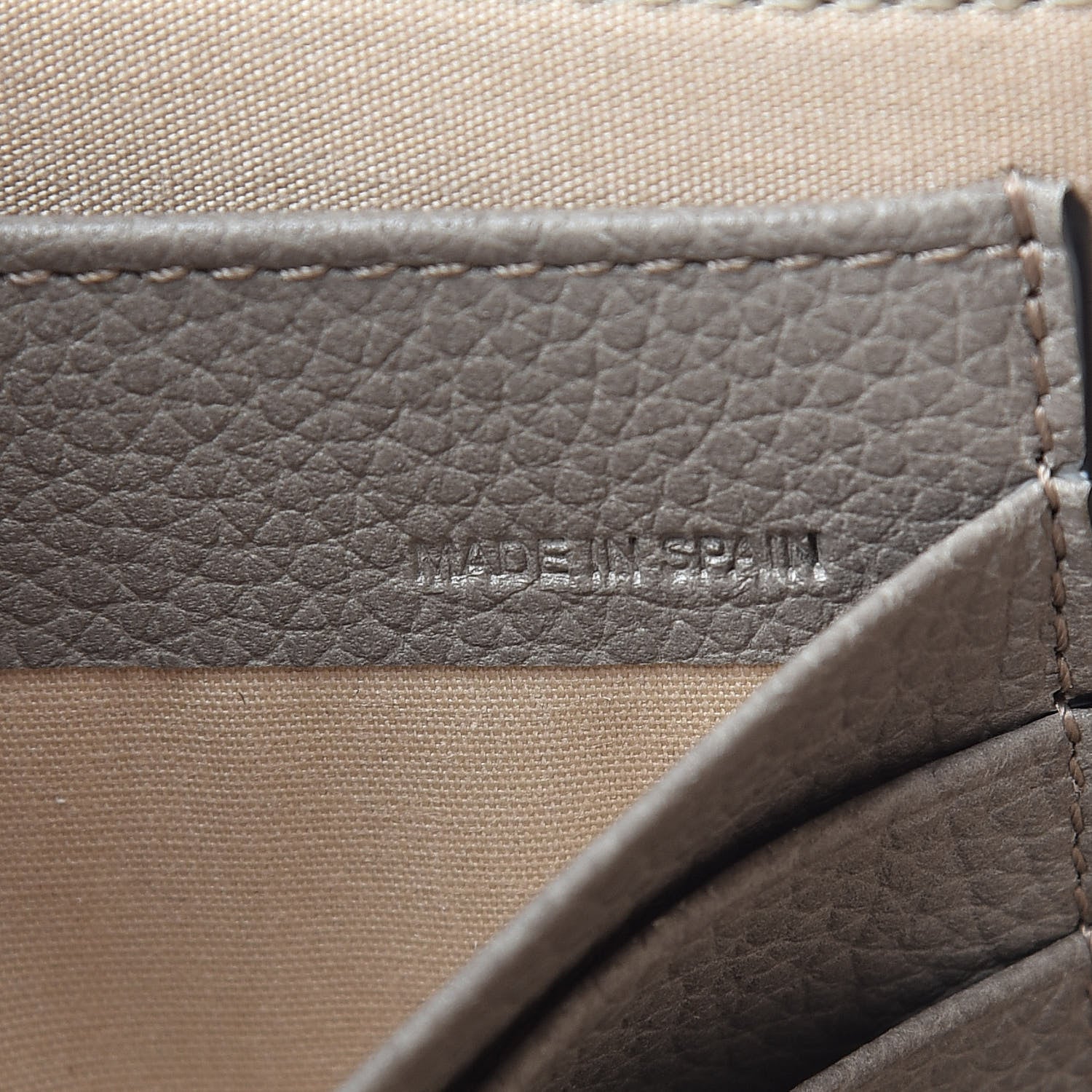 Chloe Grained Calfskin Joe Clutch Motty Grey 7 of 8
