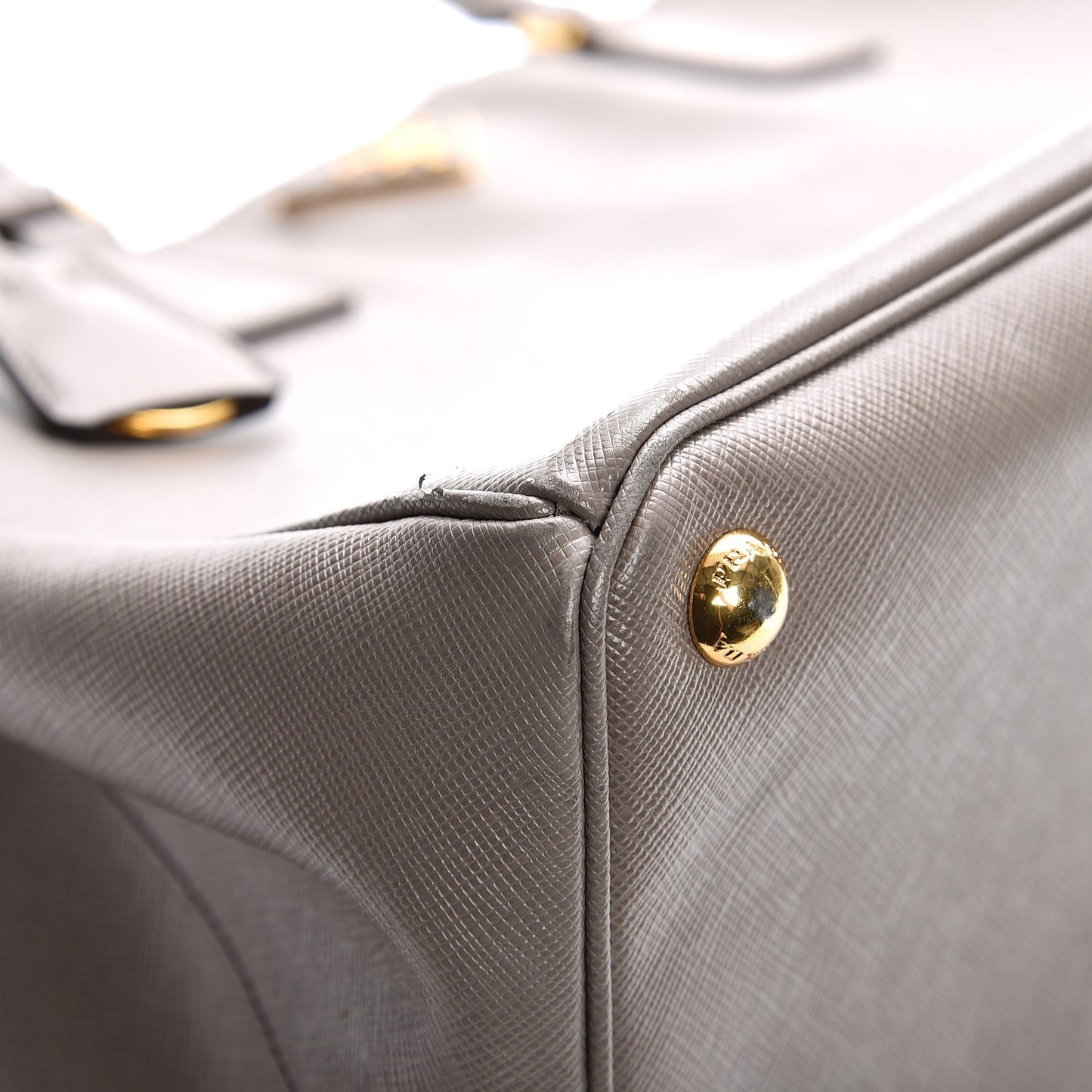 Saffiano Lux Large Tote Argilla