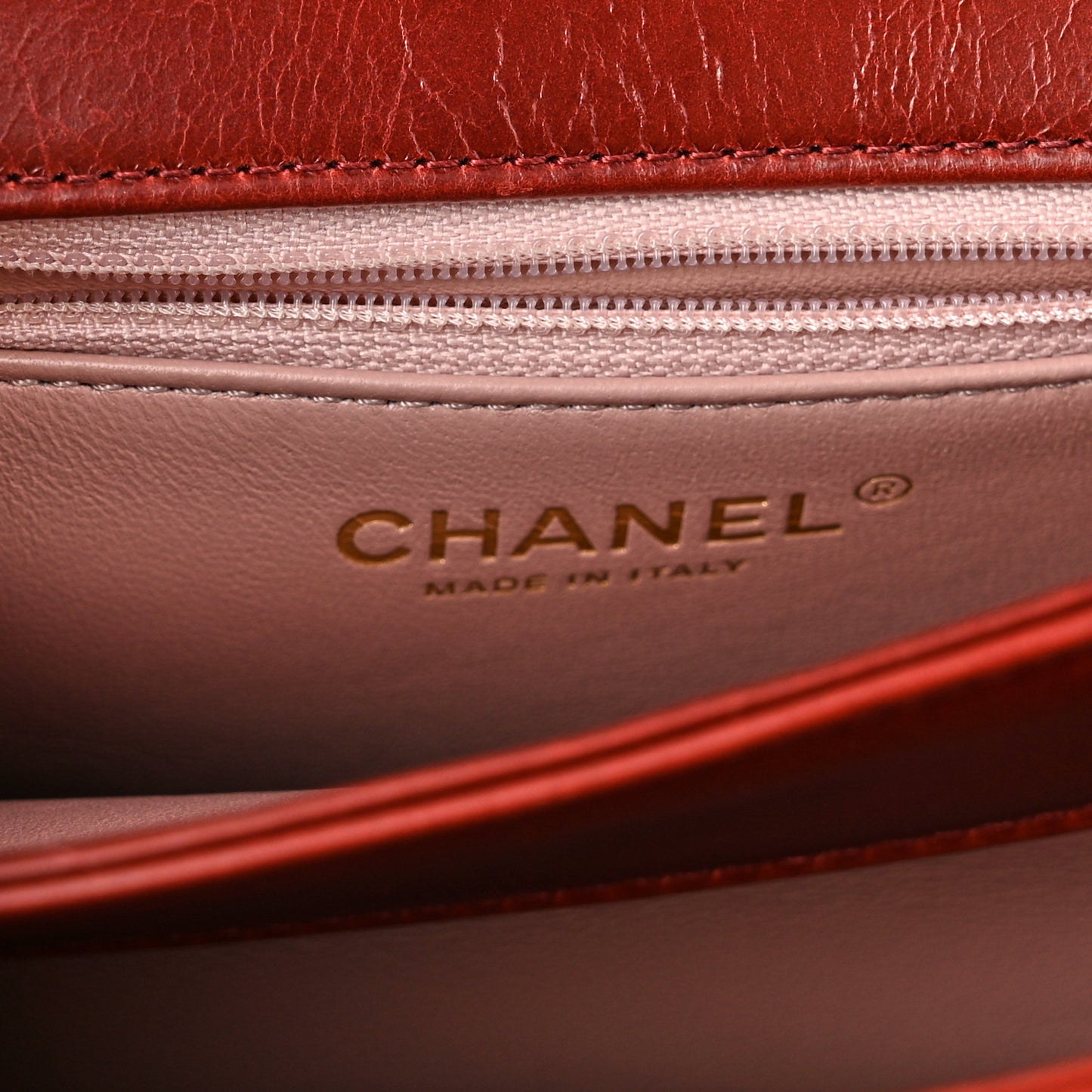 Iridescent Calfskin Quilted Small Straight Lined Flap Red