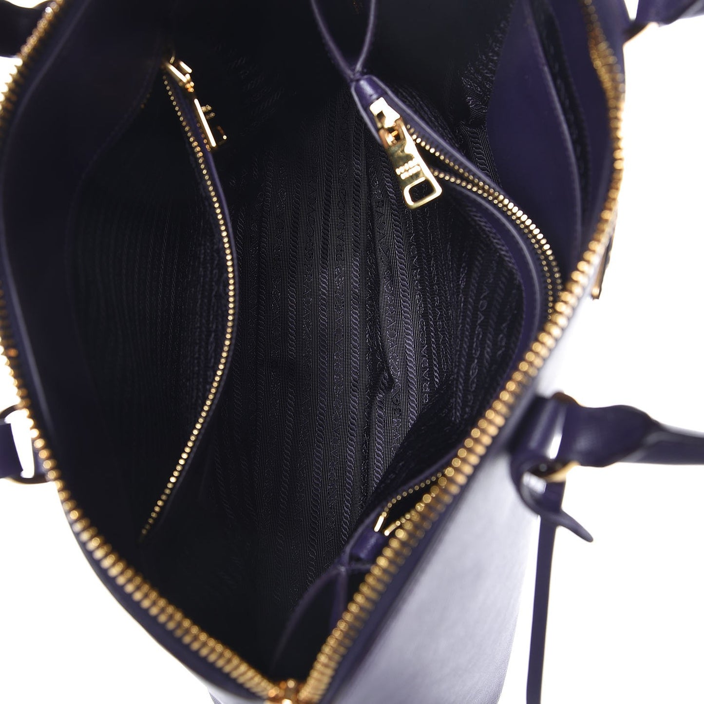 Saffiano Lux Large Promenade Tote Viola