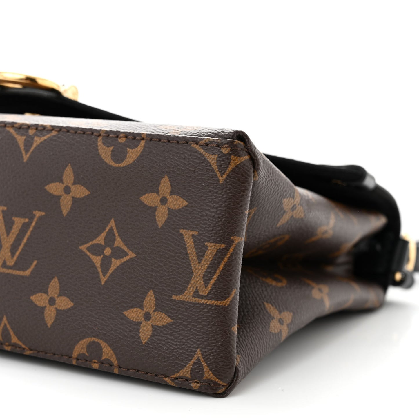 Epi Monogram Saint Michel Black