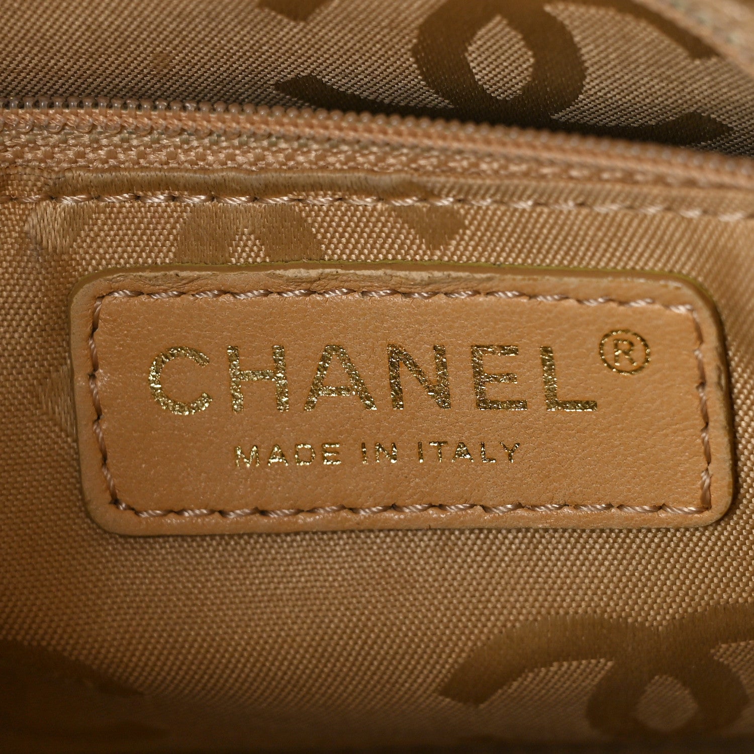 Chanel Caviar CC Stitched Small Hobo Red 6 of 10