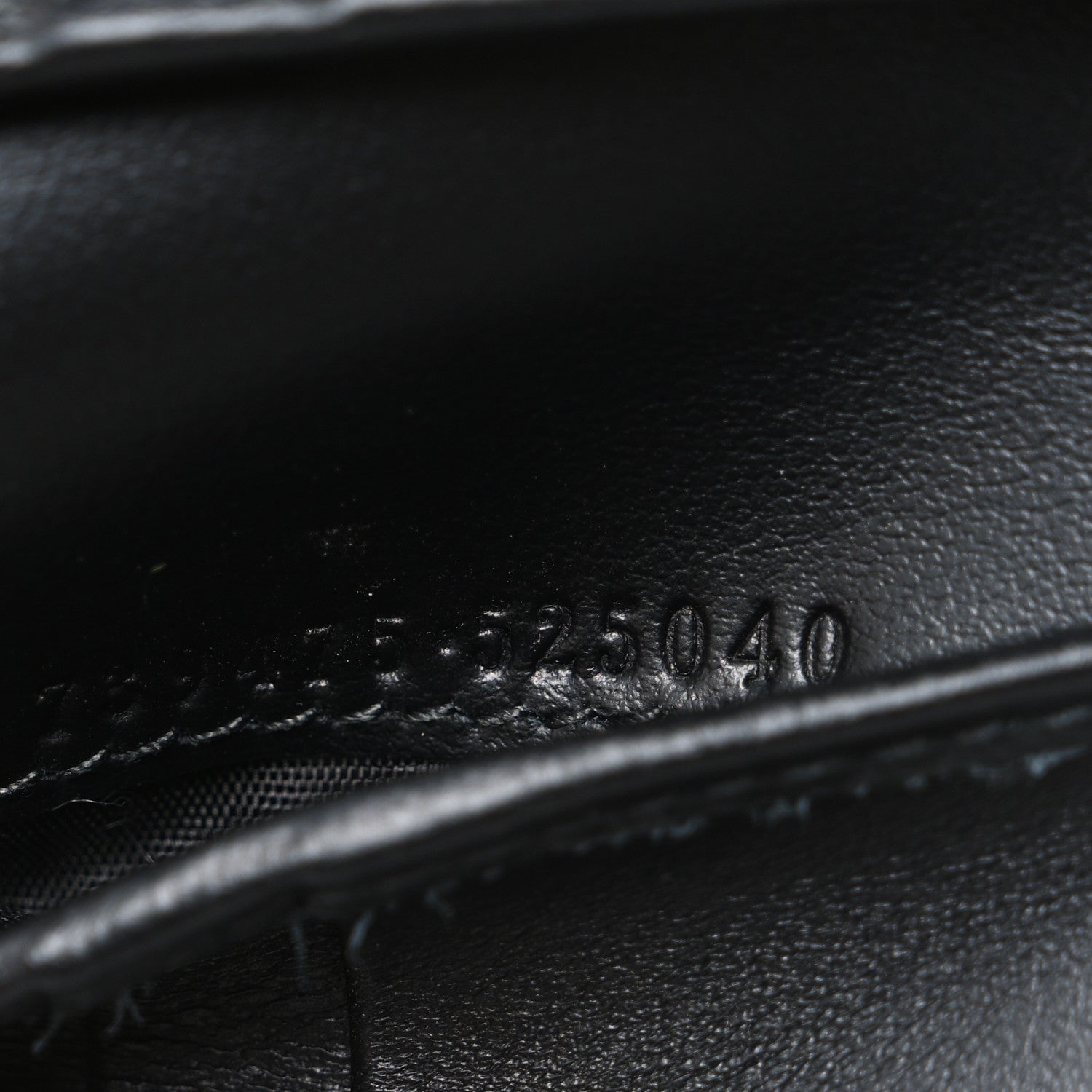 Gucci Piuma Calfskin Jumbo GG Embossed Wallet Dark Grey Black 7 of 7