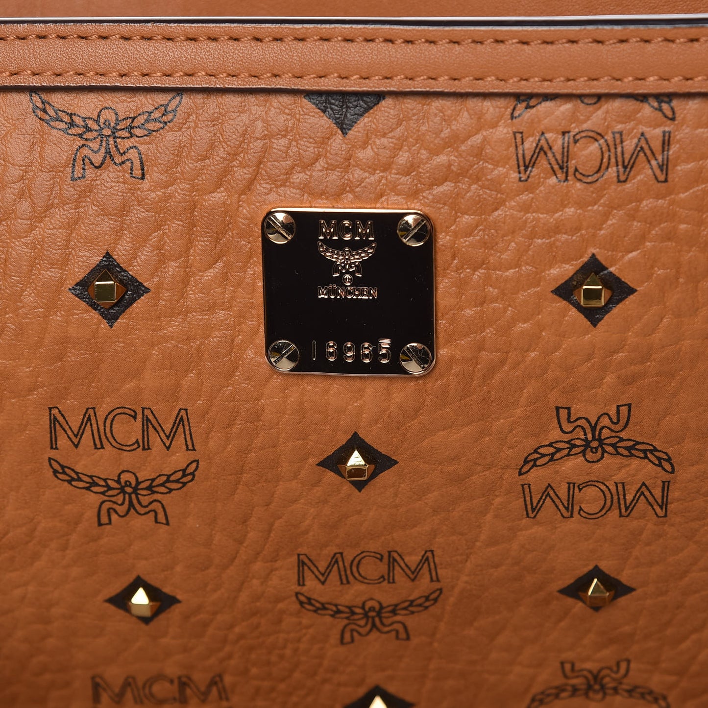 Visetos Studded Medium Shopping Tote Cognac